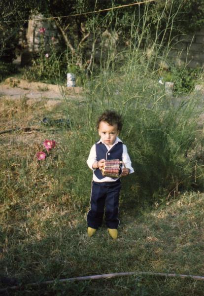 dans le jardin de ma grand m�re le 18 juin 1986